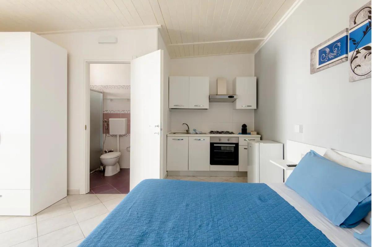 Briciola'S Rooms بورتو سيساريو المظهر الخارجي الصورة